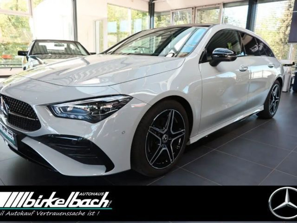 Mercedes-Benz CLA-Klasse CLA 200 AMG Line