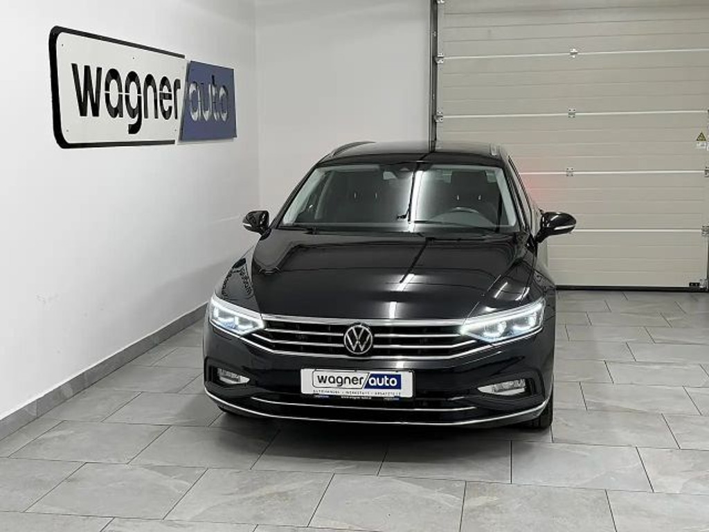 Volkswagen Passat DSG Variant IQ.Drive Elegance Elegance