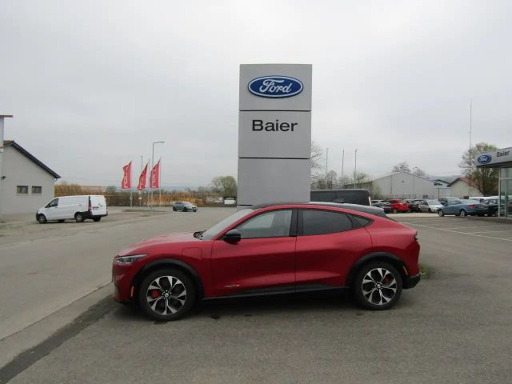 Ford Mustang Mach-E AWD