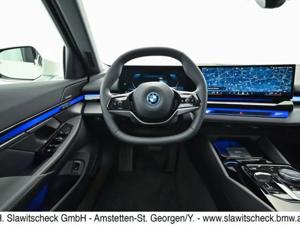 BMW i5