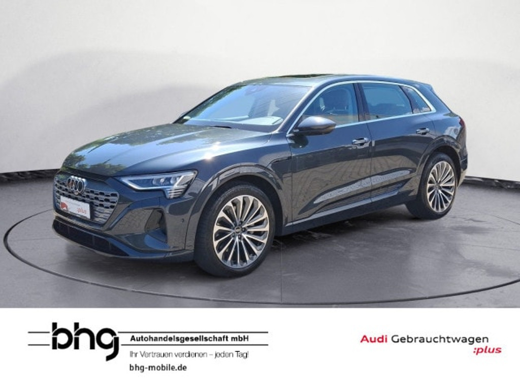 Audi Q8 e-tron Quattro 50