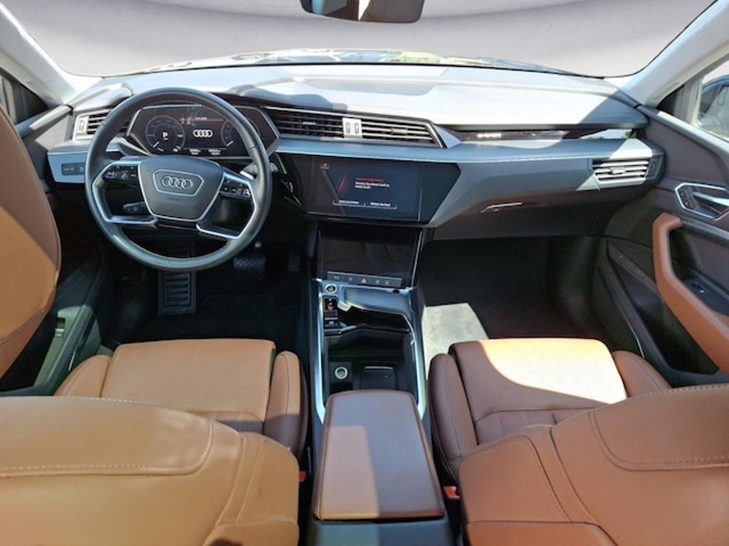 Audi Q8 e-tron