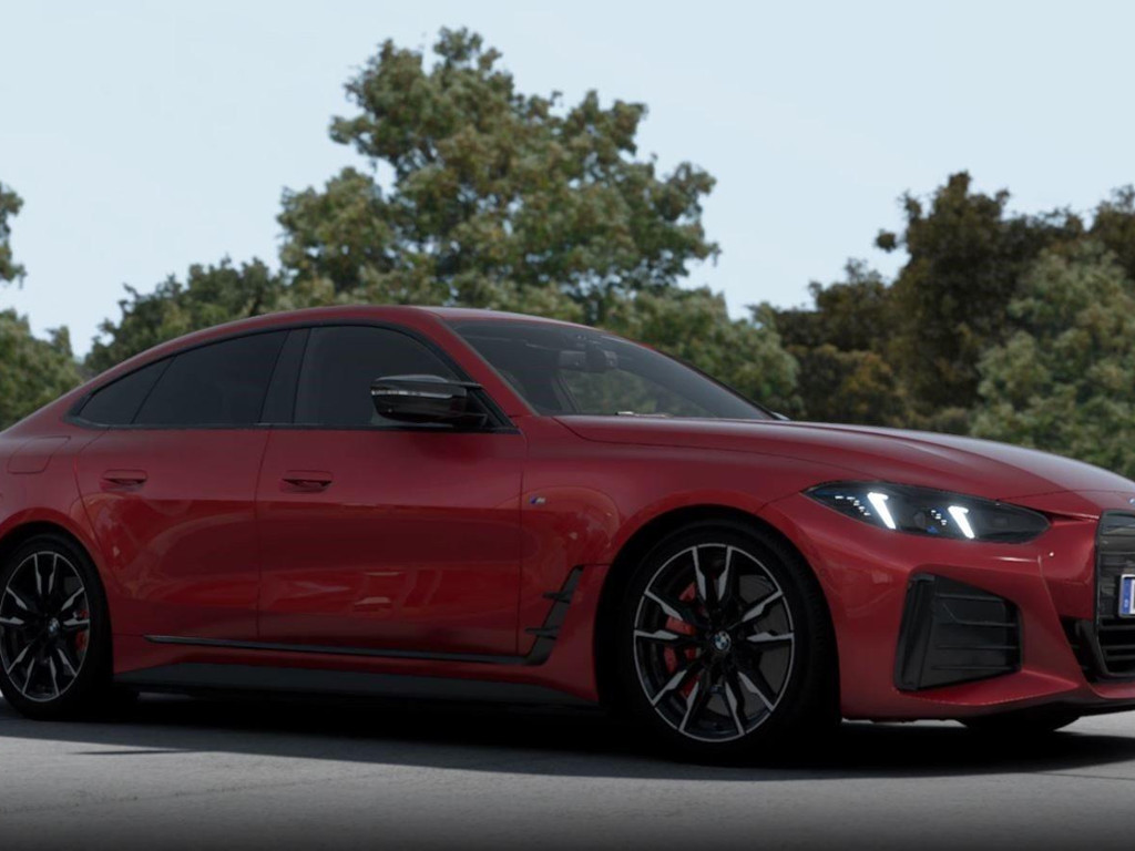 BMW i4