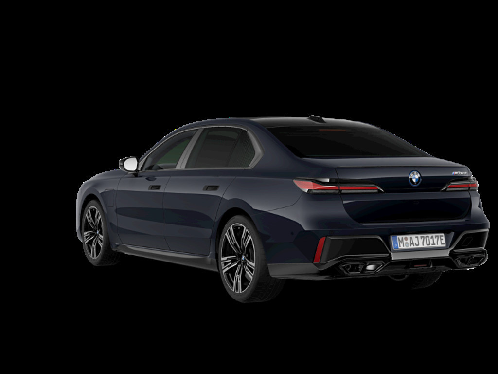 BMW M760