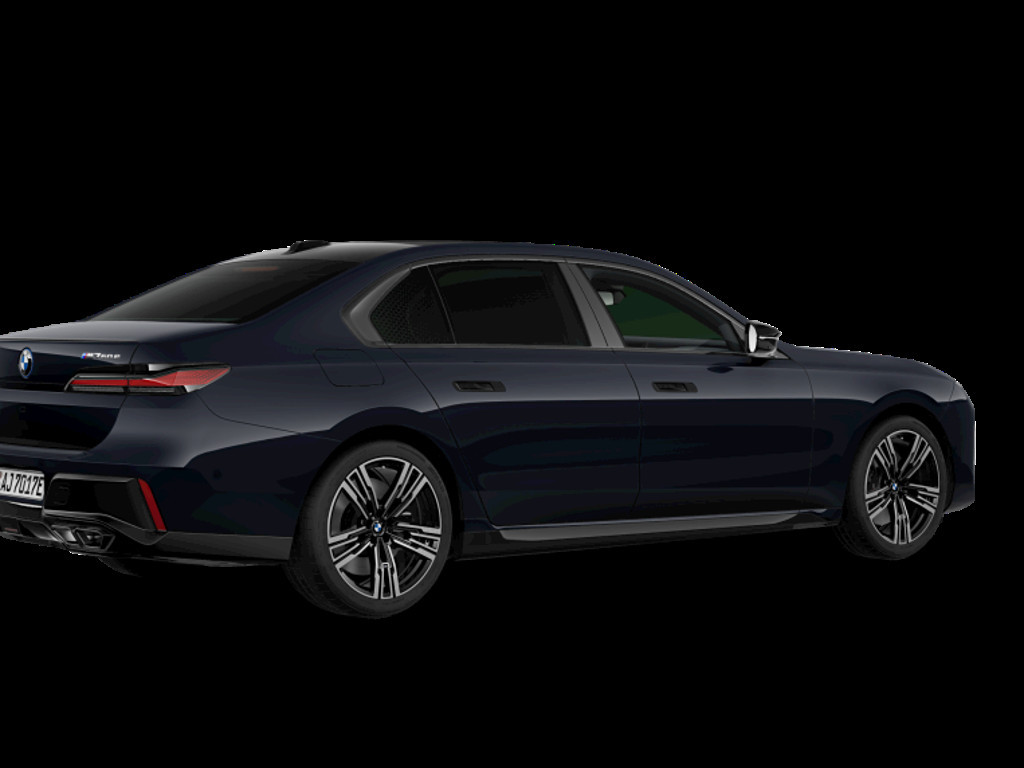 BMW M760