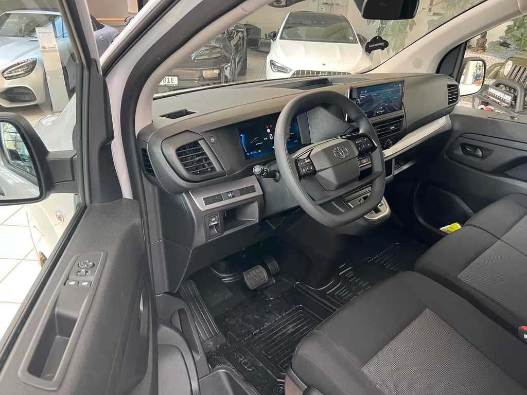 Toyota Proace (Verso)