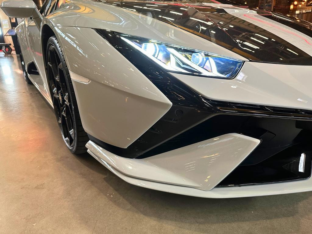 Lamborghini Huracan