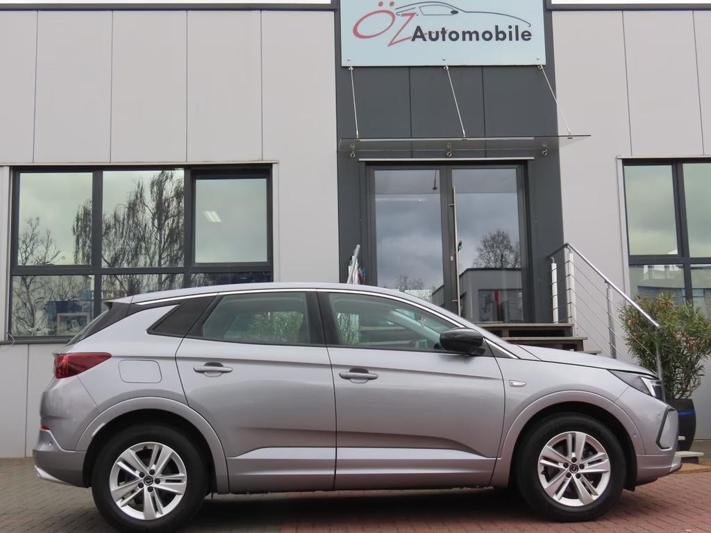 Opel Grandland