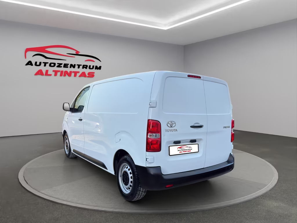 Toyota Proace (Verso)