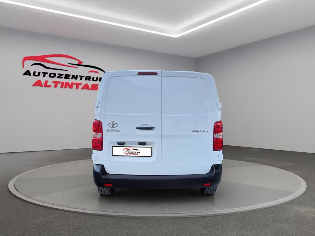 Toyota Proace (Verso)