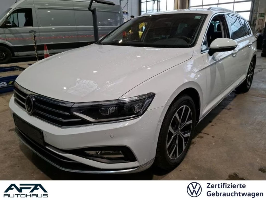 Volkswagen Passat DSG 1.5 TSI Elegance Elegance
