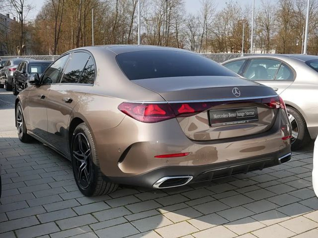Mercedes-Benz E-Klasse