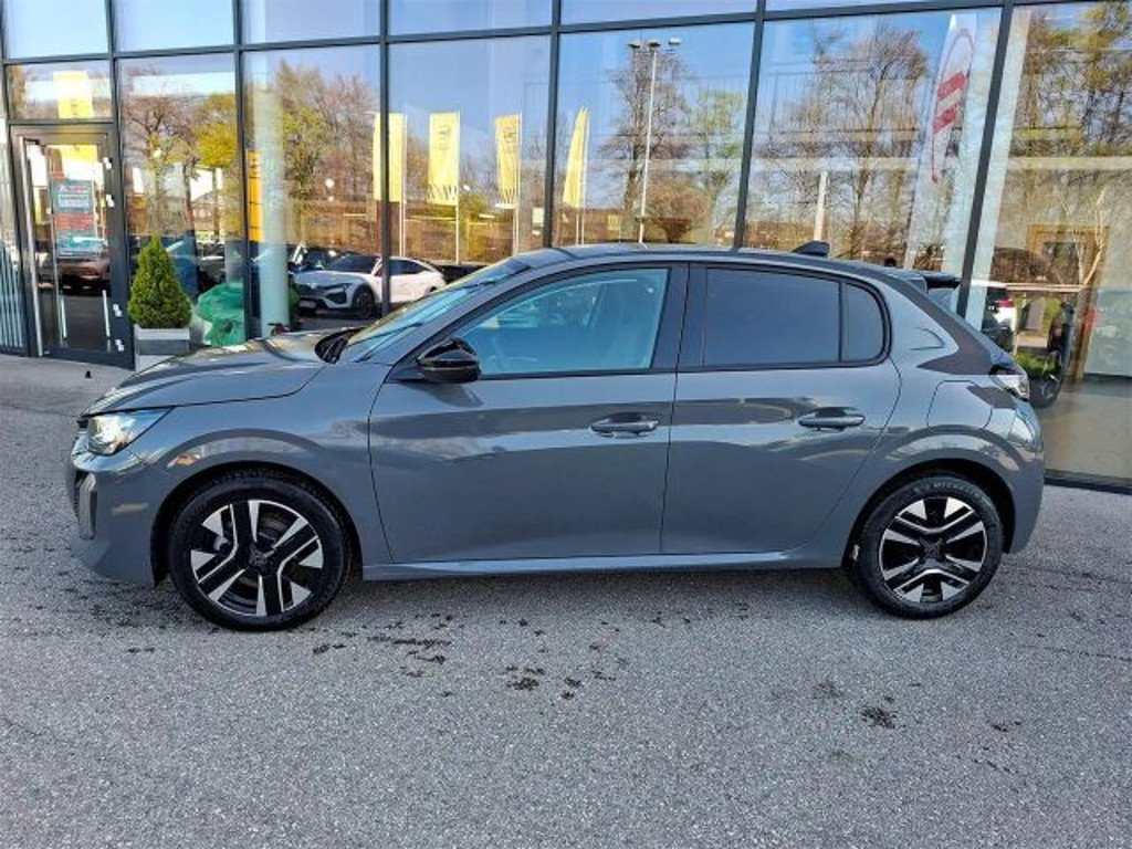 Peugeot e-208
