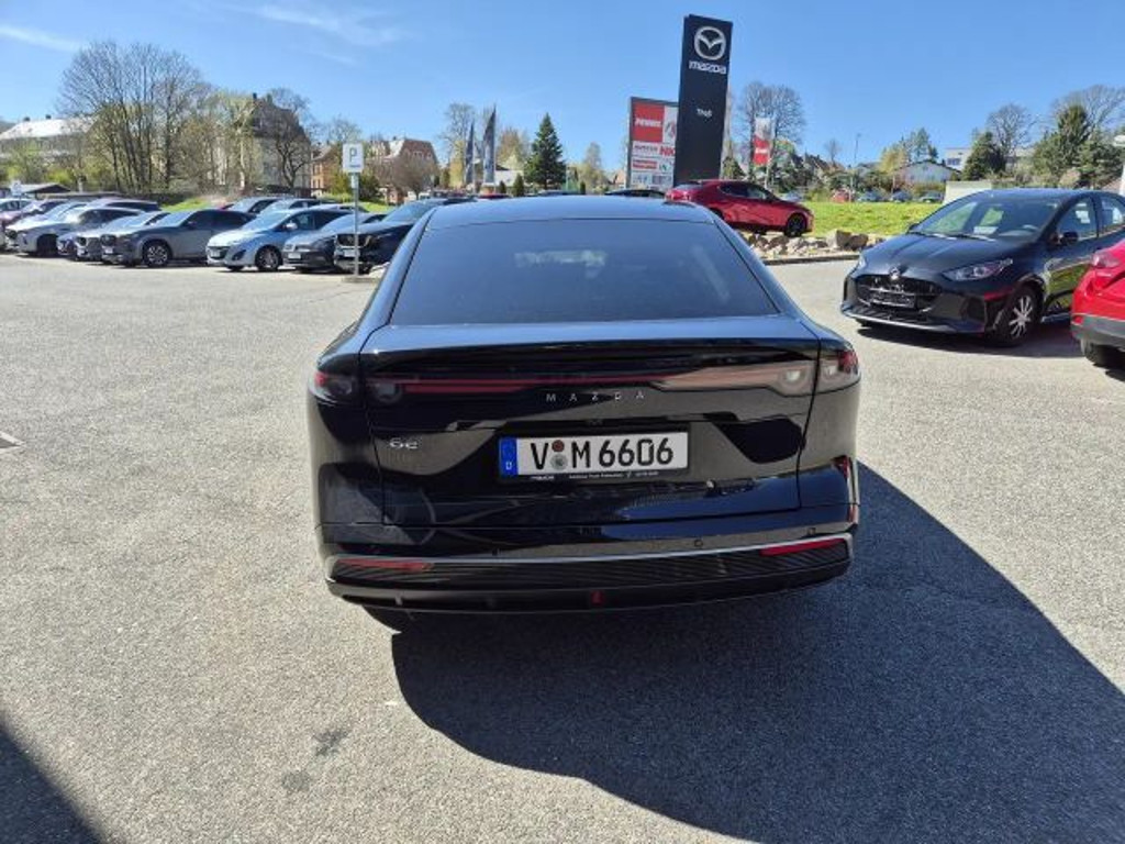 Mazda 6e