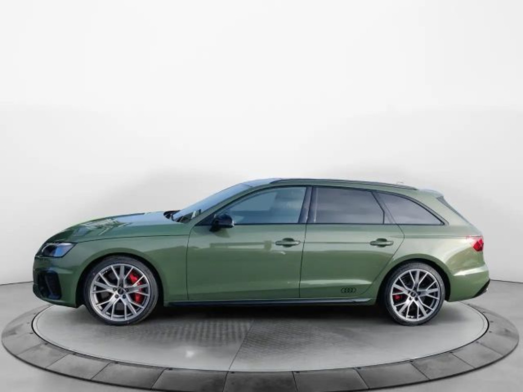 Audi S4