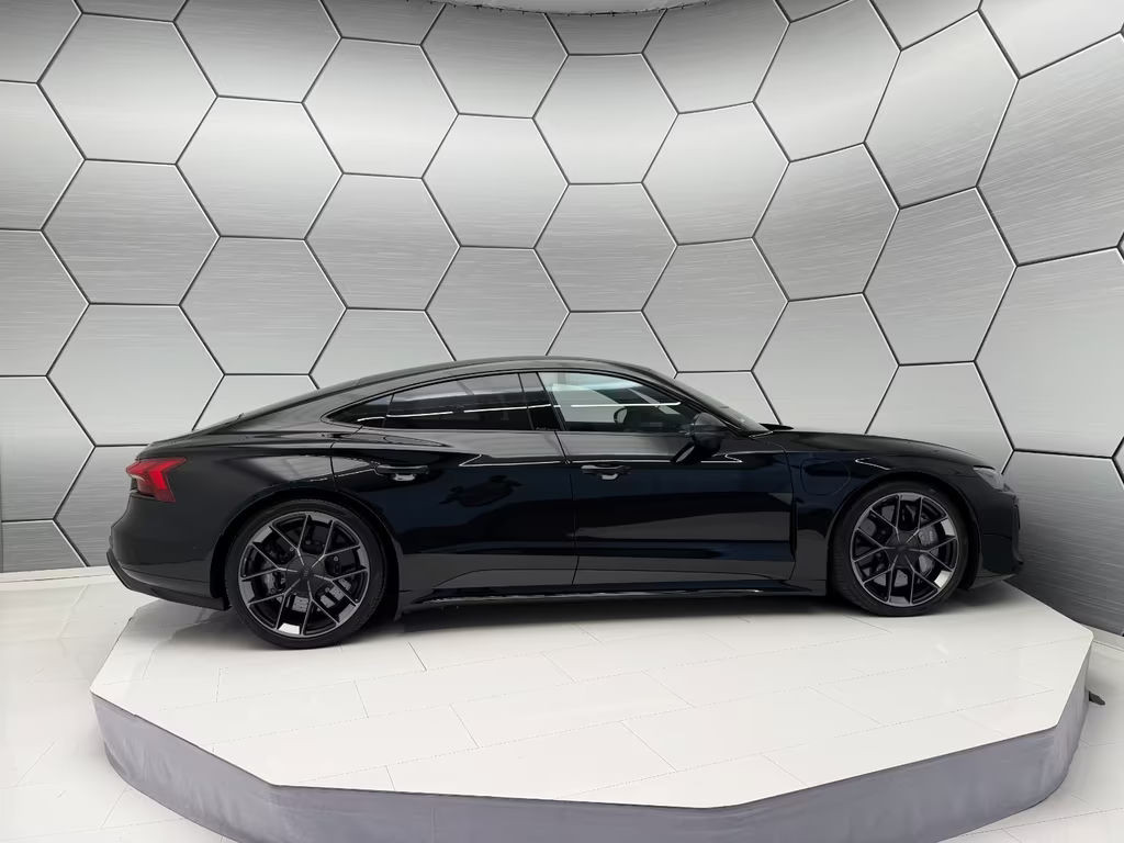 Audi RS e-tron GT