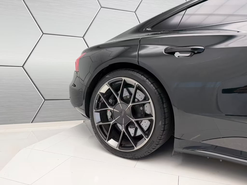 Audi RS e-tron GT