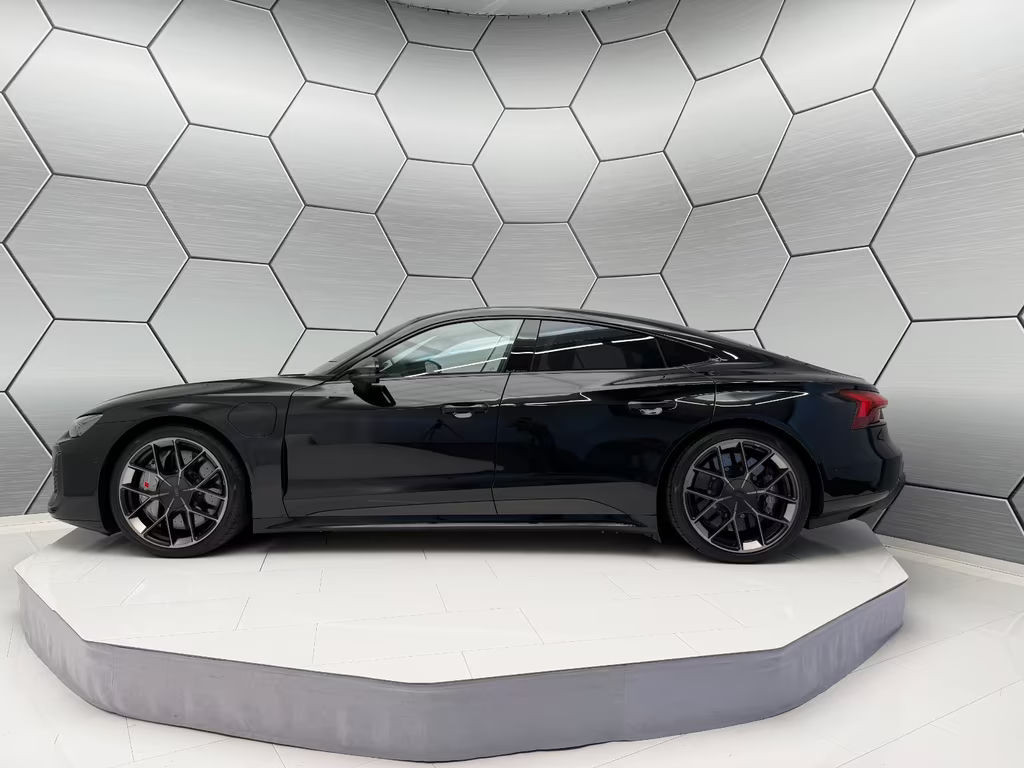 Audi RS e-tron GT
