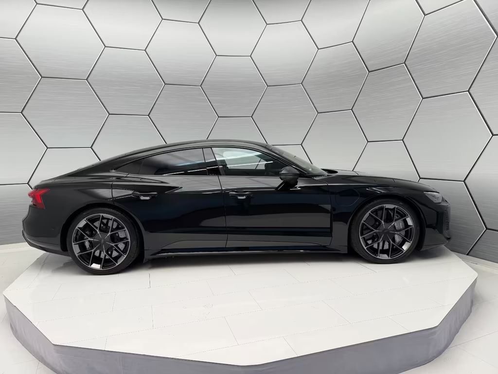 Audi RS e-tron GT