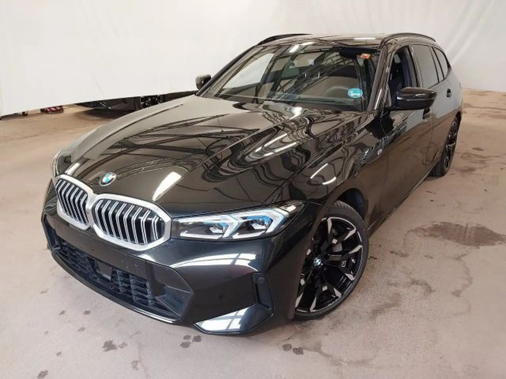 BMW 3 Serie 330 xDrive Touring 330i