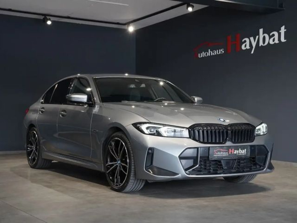 BMW 3 Serie 330 M-Sport Sedan 330e