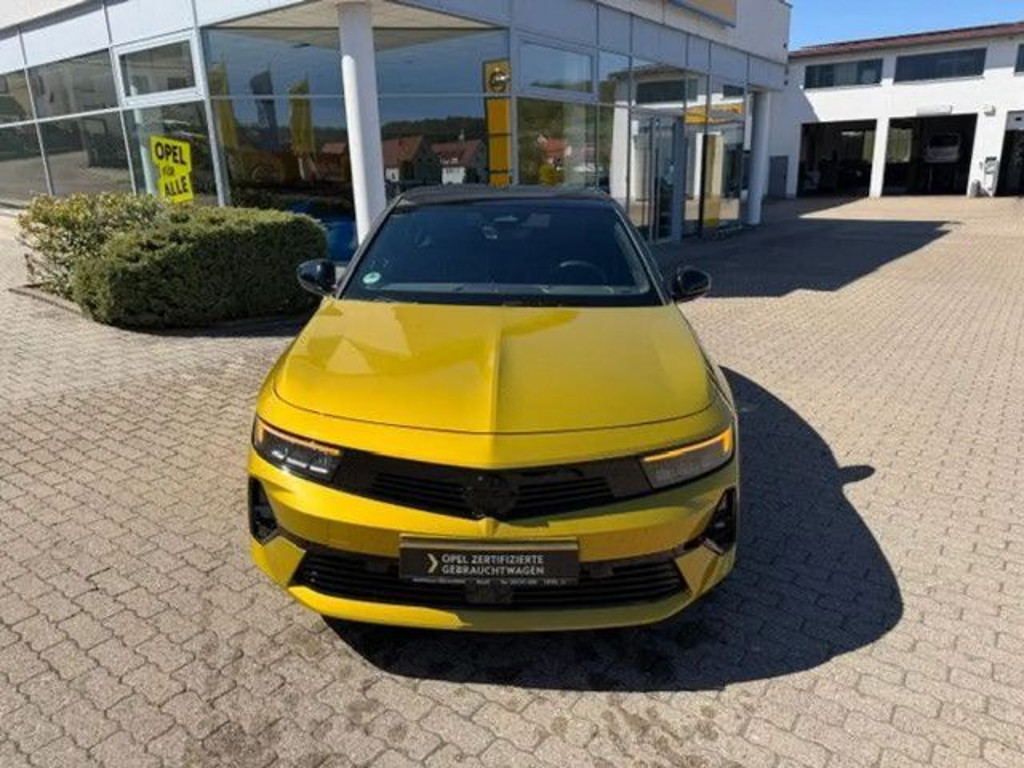 Opel Astra Grand Sport 1.2 Turbo GS-Line