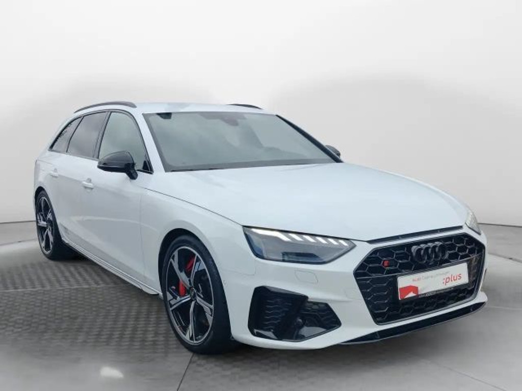 Audi S4