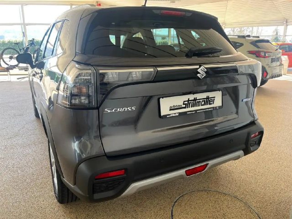 Suzuki S-Cross