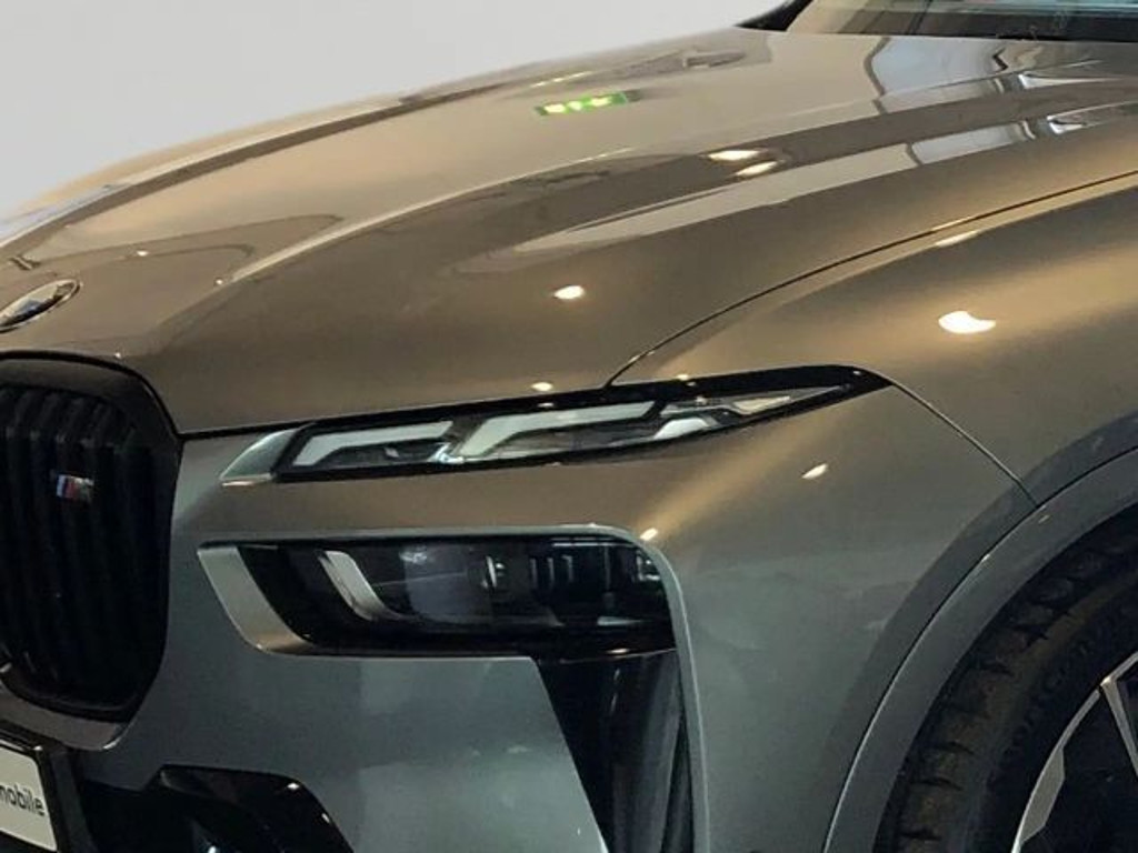 BMW X7 M