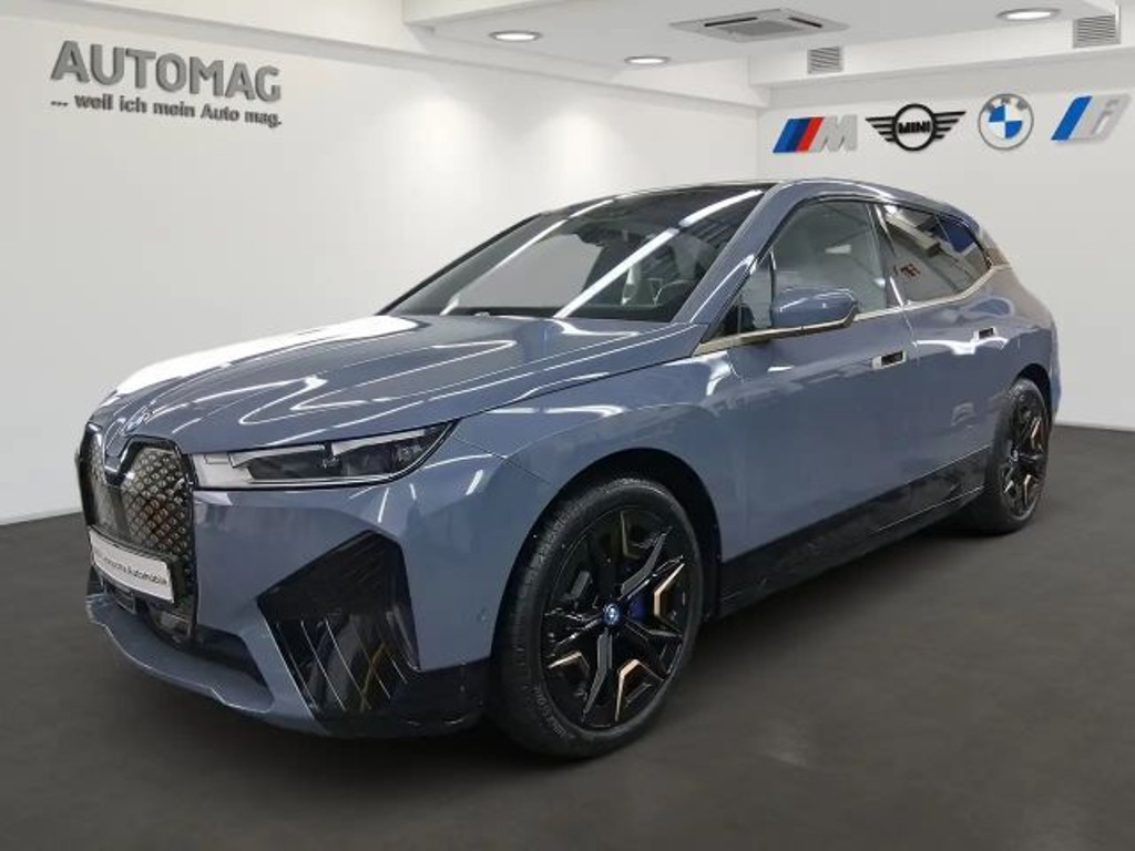 BMW iX xDrive40