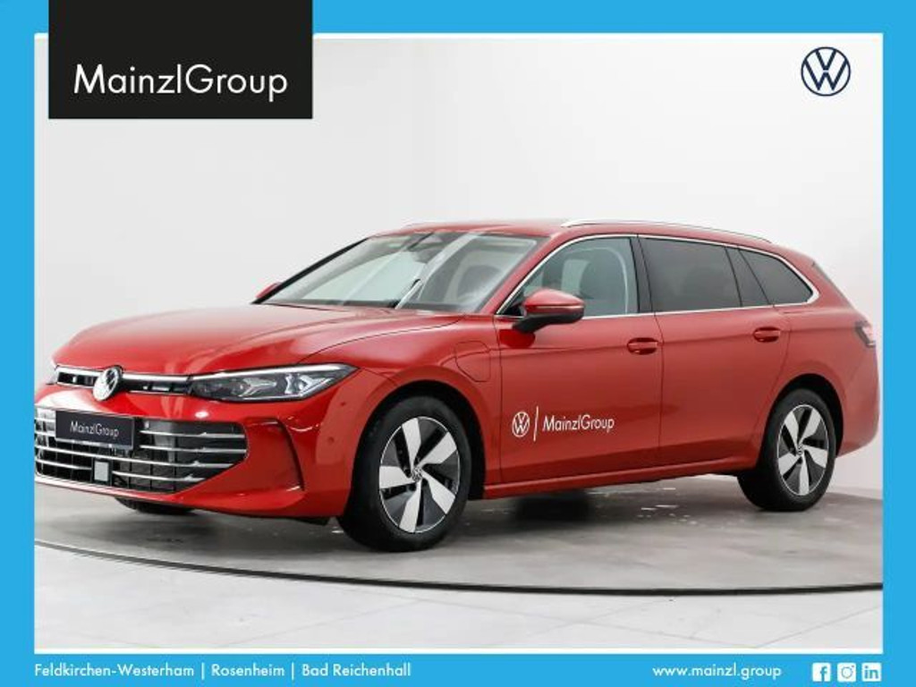 Volkswagen Passat DSG 1.5 eTSI Elegance Elegance