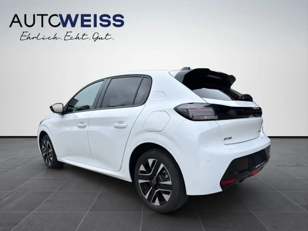 Peugeot e-208