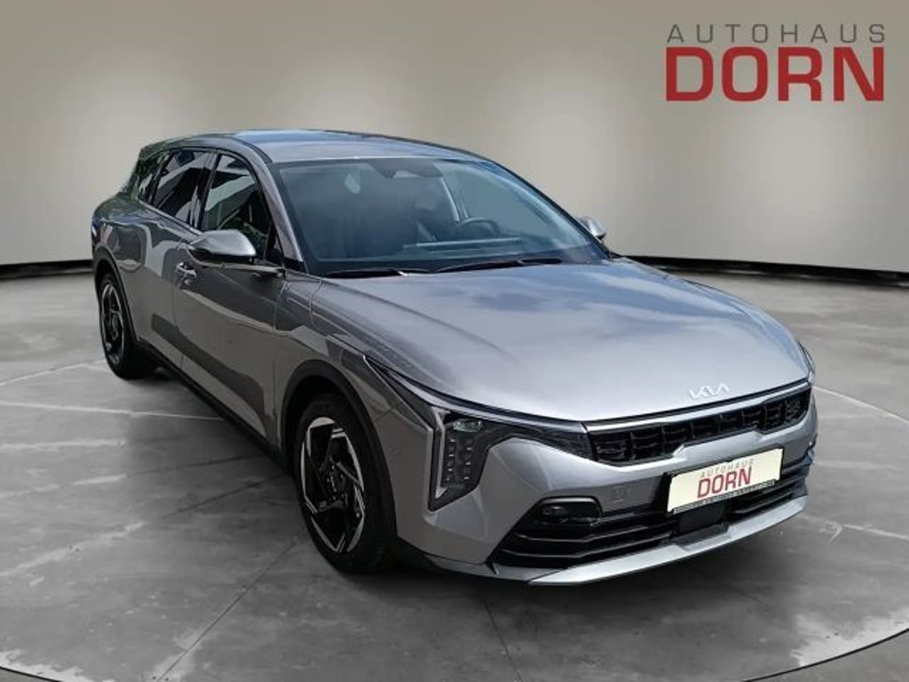 Kia K4