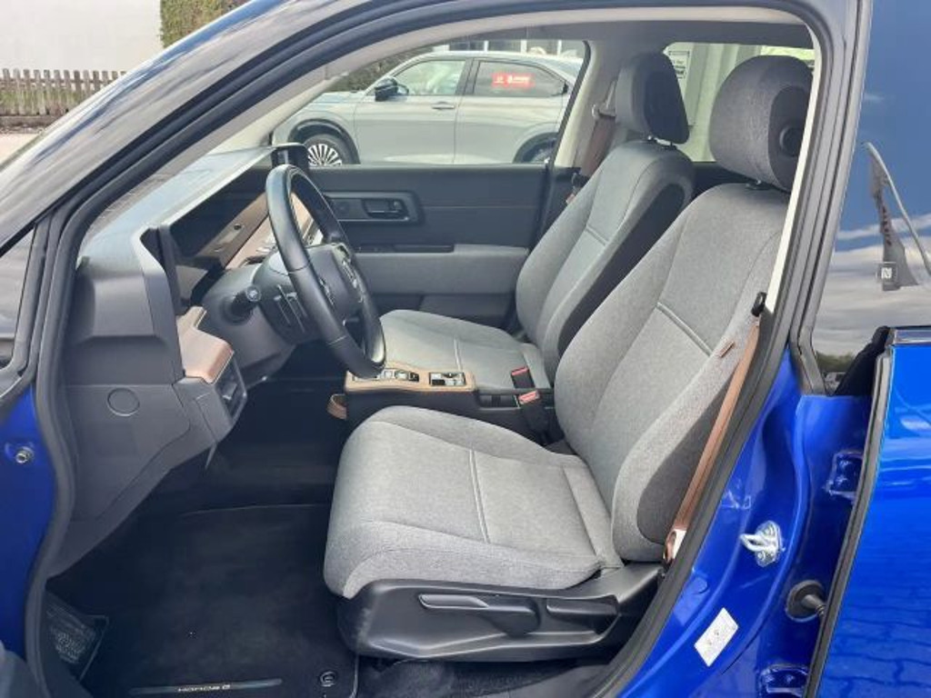 Honda e
