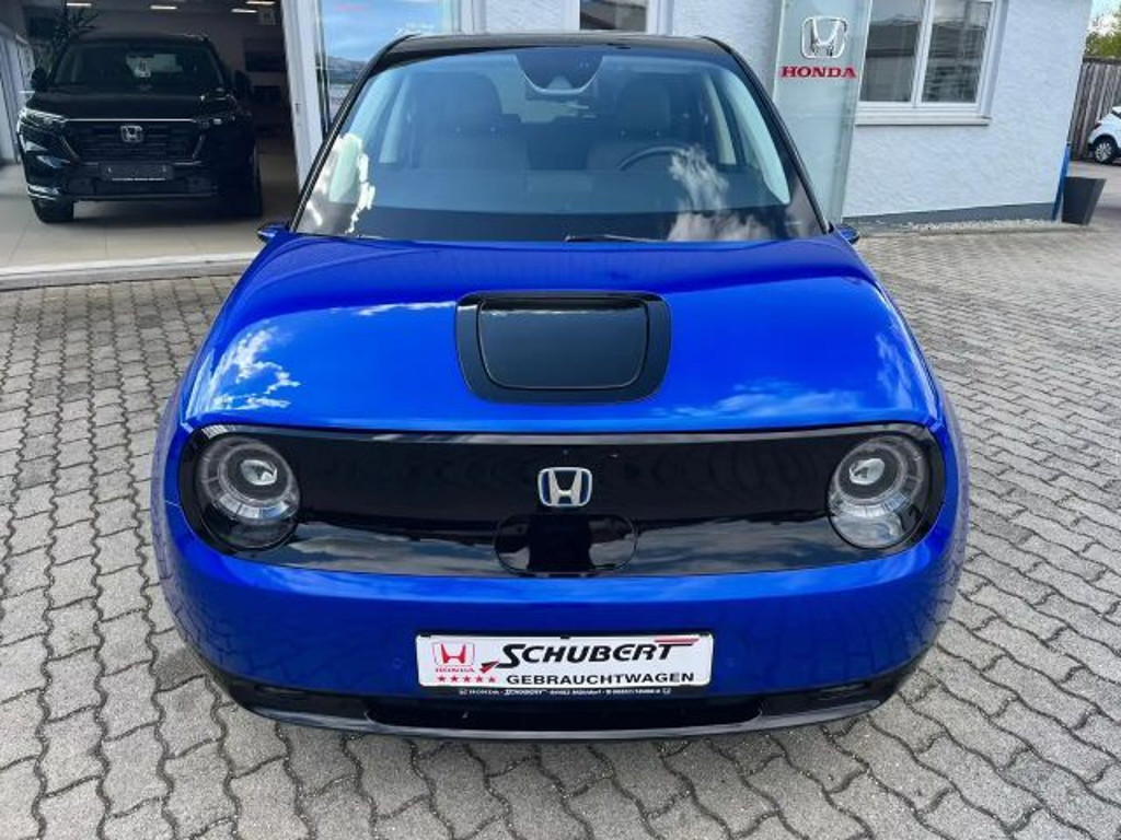 Honda e