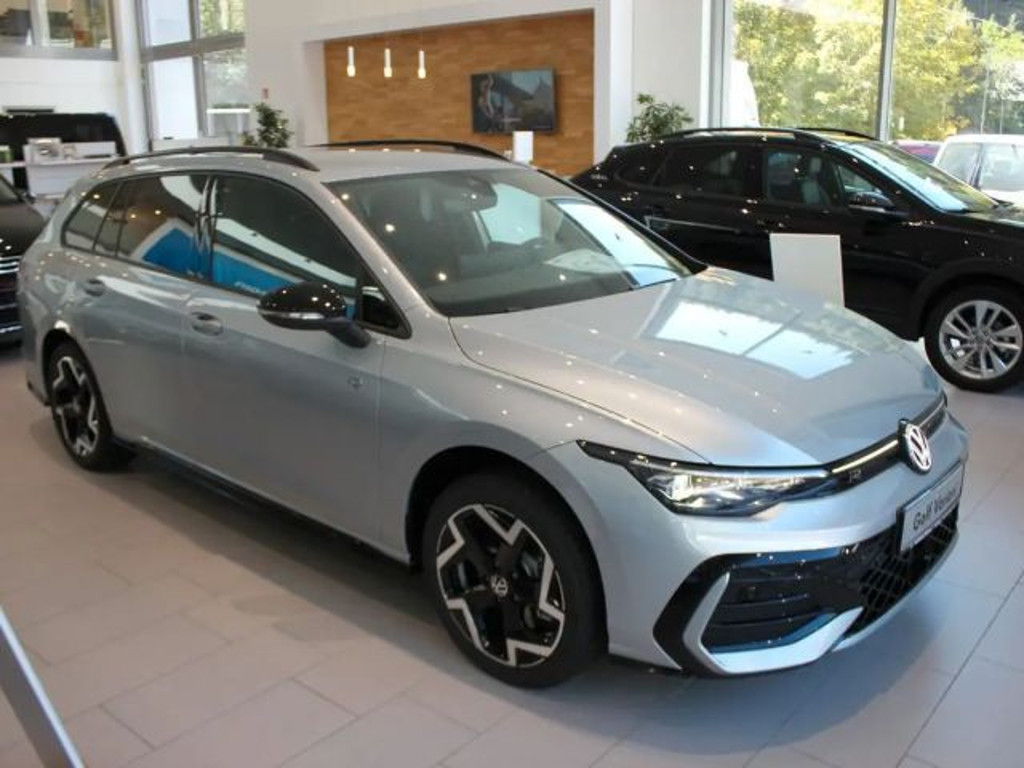 Volkswagen Golf DSG Variant R-Line Golf VIII 2.0 TDI