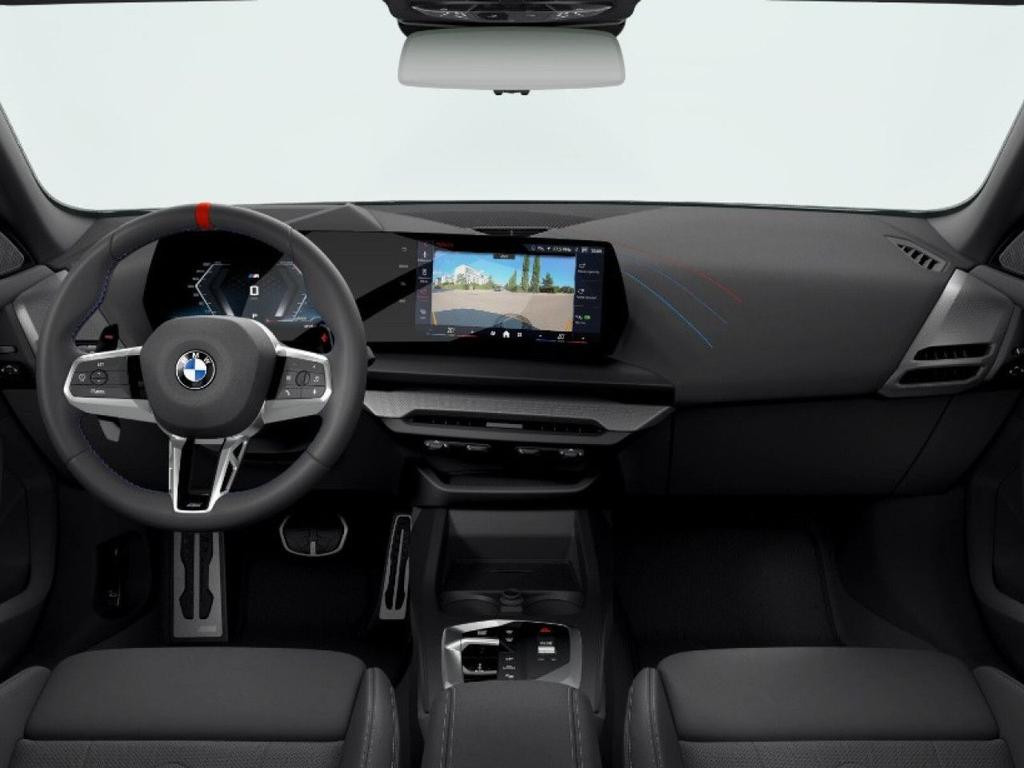 BMW M235