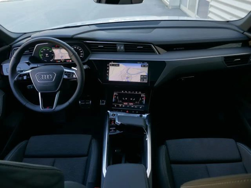 Audi Q8 e-tron