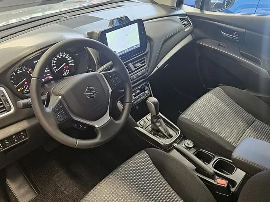 Suzuki S-Cross