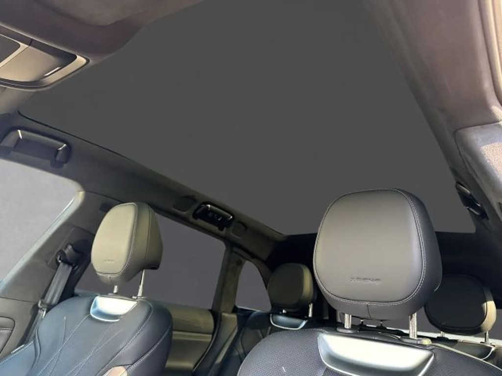Xpeng G9