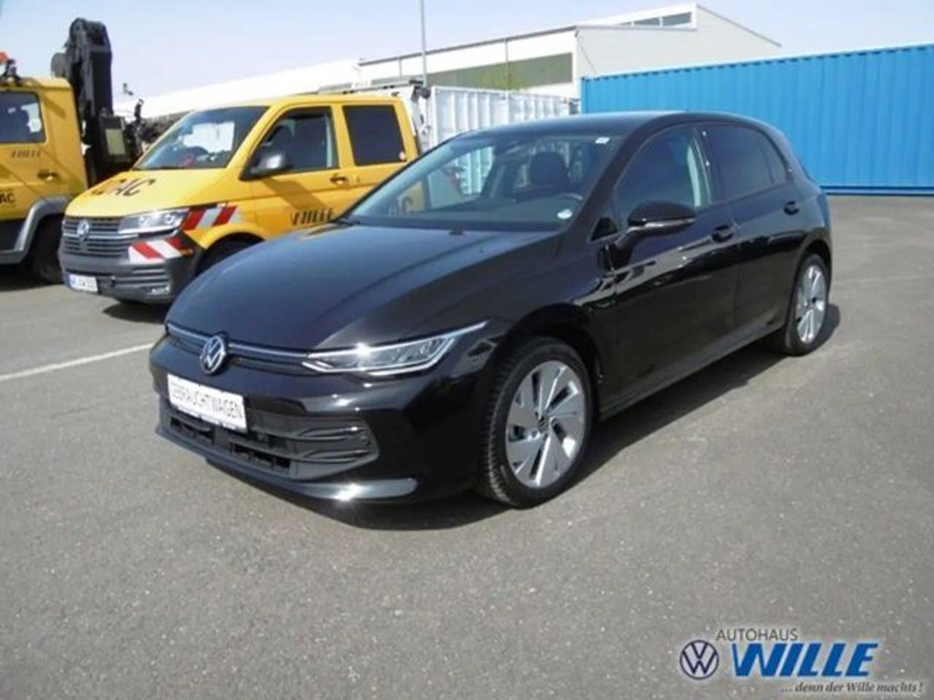 Volkswagen Golf 1.5 TSI Golf VIII