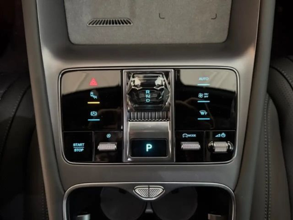 BYD Sealion 7