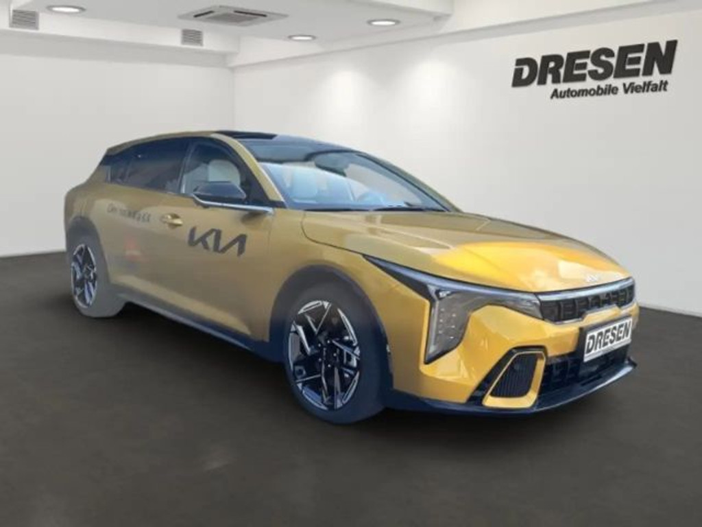 Kia K4