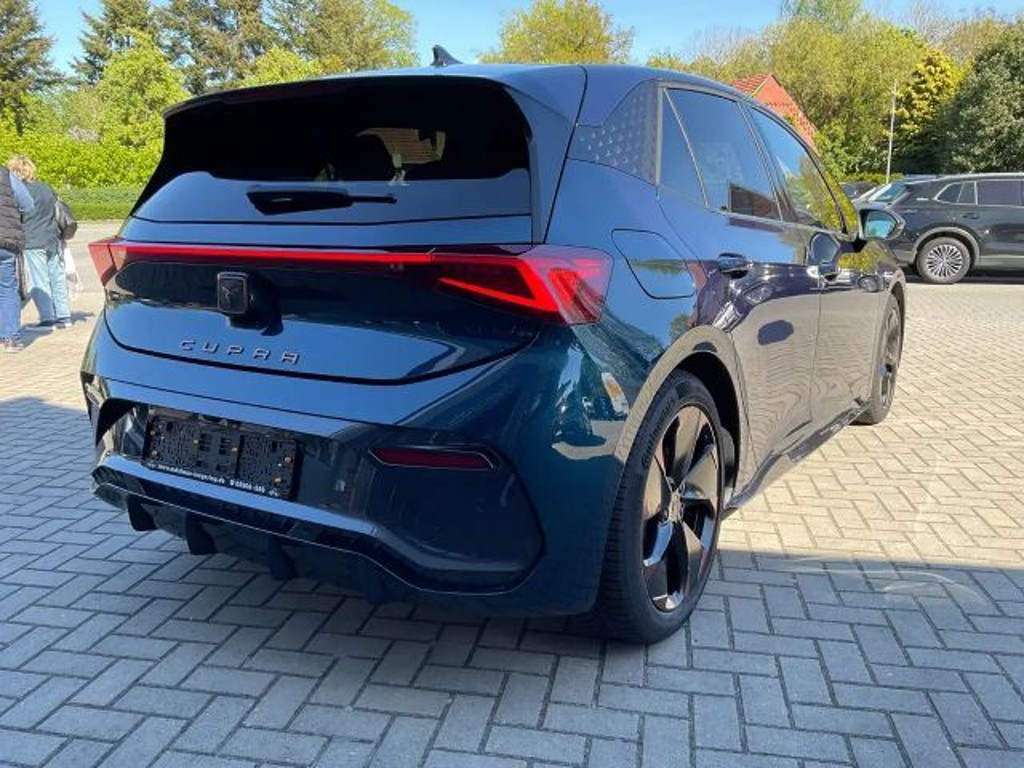 Cupra Born