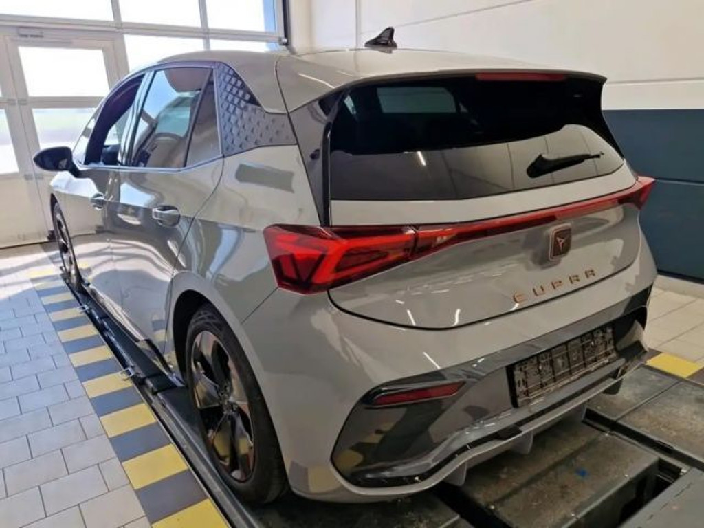 Cupra Born