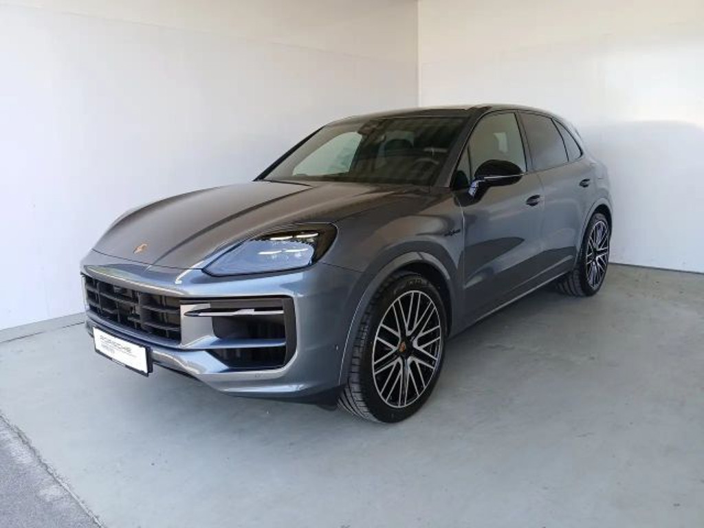 Porsche Cayenne E-Hybrid Black Edition