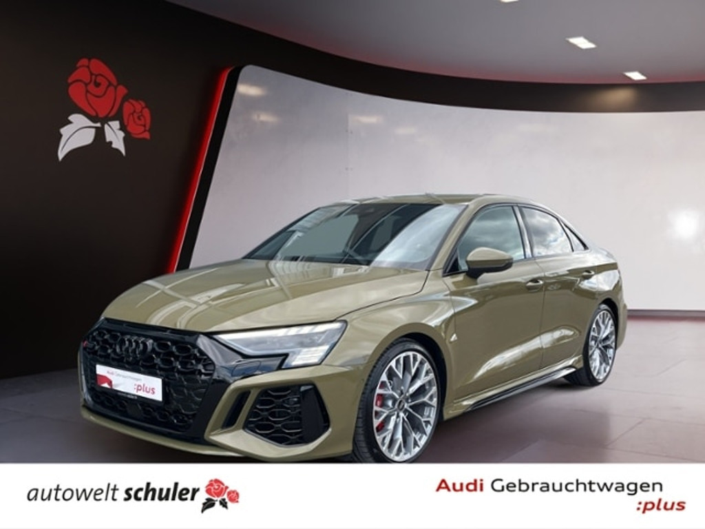 Audi RS3 Sedan Quattro S-Tronic