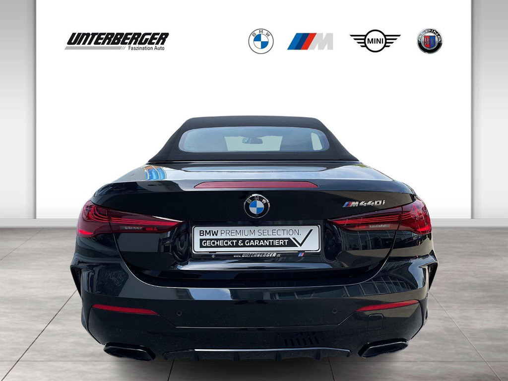 BMW M440