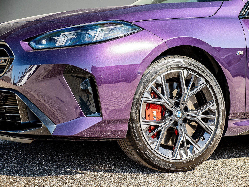 BMW M235
