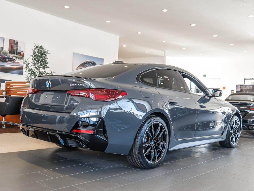 BMW M440